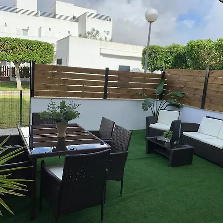 Adosado Nuevo Piscina Terraza Conil Apartment *